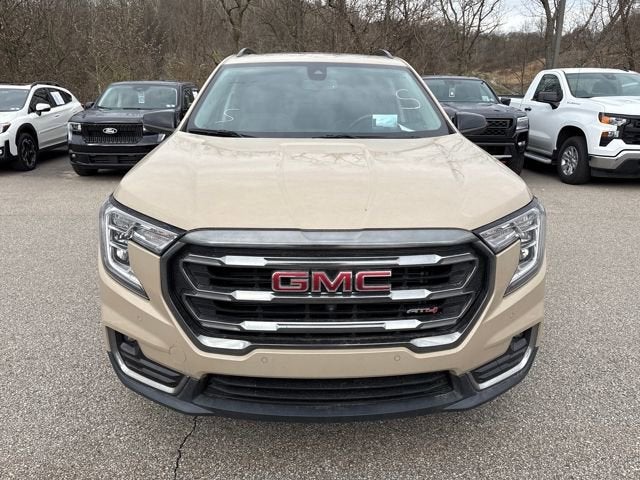 2023 GMC Terrain AT4