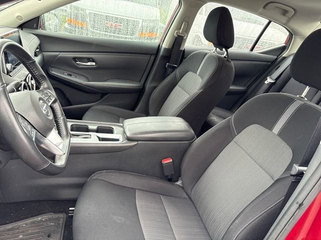 2021 Nissan Sentra SV Xtronic CVT