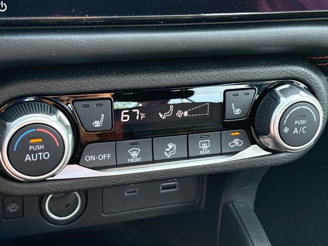 2023 Nissan Versa 1.6 SR Xtronic CVT