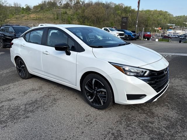 2023 Nissan Versa 1.6 SR Xtronic CVT