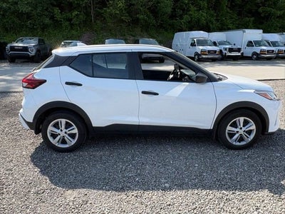 2021 Nissan Kicks S Xtronic CVT