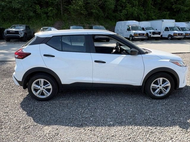 2021 Nissan Kicks S Xtronic CVT
