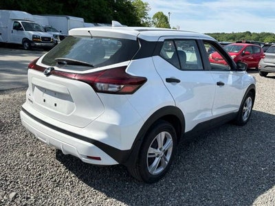2021 Nissan Kicks S Xtronic CVT