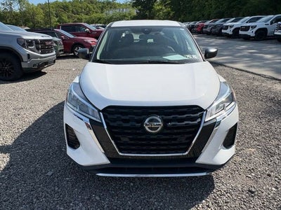 2021 Nissan Kicks S Xtronic CVT