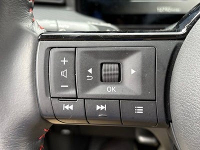 2025 Nissan Kicks SR Intelligent AWD