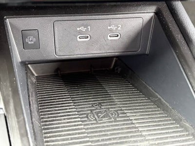 2025 Nissan Kicks SR Intelligent AWD