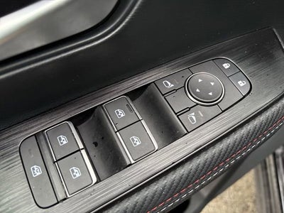 2025 Nissan Kicks SR Intelligent AWD