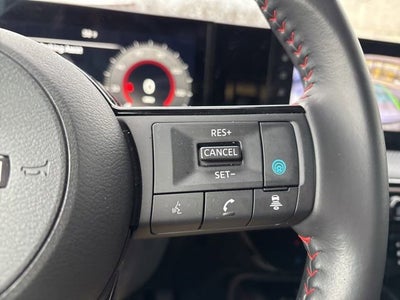 2025 Nissan Kicks SR Intelligent AWD