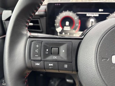 2025 Nissan Kicks SR Intelligent AWD