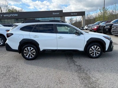 2025 Subaru Outback Premium