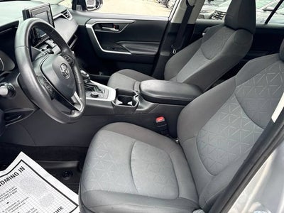 2021 Toyota RAV4 Hybrid XLE