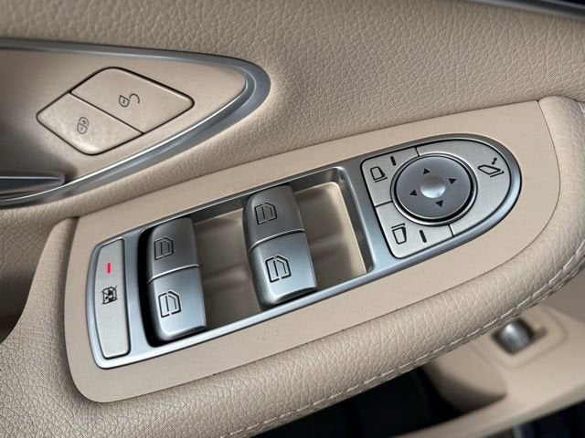 2018 Mercedes-Benz C 300 4MATIC®