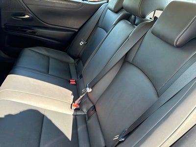 2024 Lexus ES 300h ES 300h