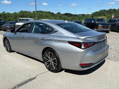 2024 Lexus ES 300h ES 300h