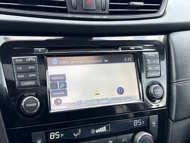 2017 Nissan Rogue SL