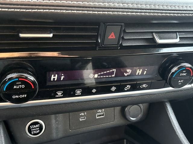 2022 Nissan Rogue SV