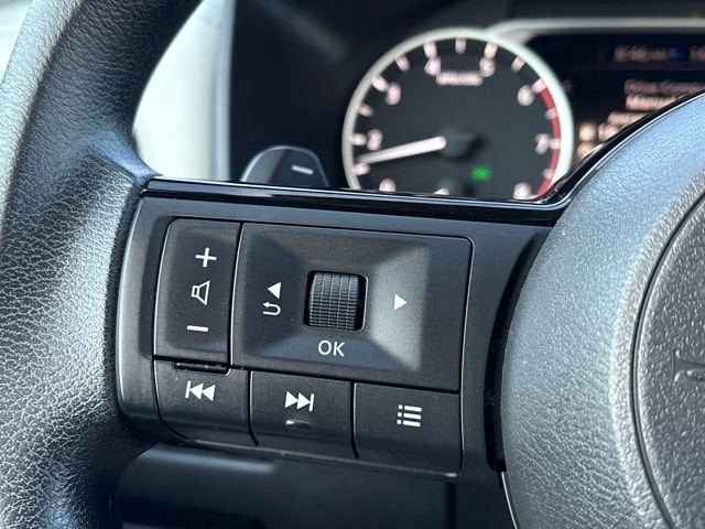 2022 Nissan Rogue SV Intelligent AWD