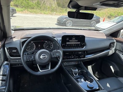 2023 Nissan Rogue SL Intelligent AWD