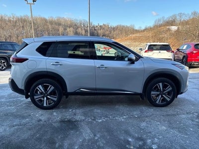 2022 Nissan Rogue SL Intelligent AWD
