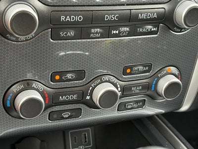 2020 Nissan Pathfinder SL 4WD