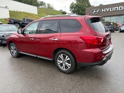 2020 Nissan Pathfinder SL 4WD
