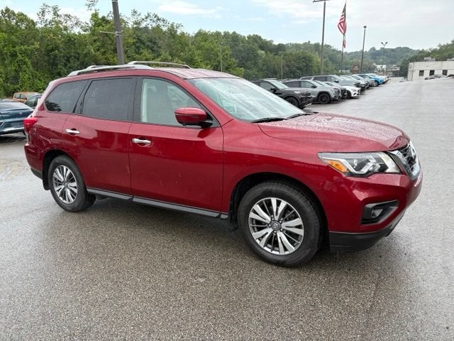 2020 Nissan Pathfinder SL 4WD