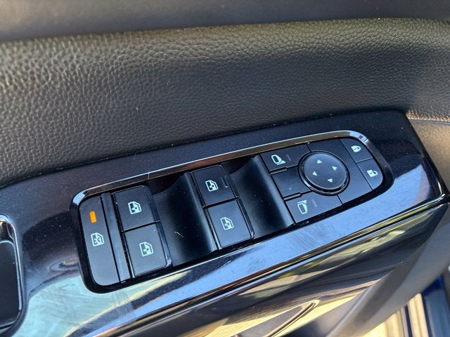 2022 Nissan Pathfinder SV 4WD