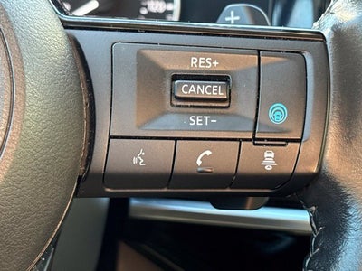 2022 Nissan Pathfinder SV 4WD