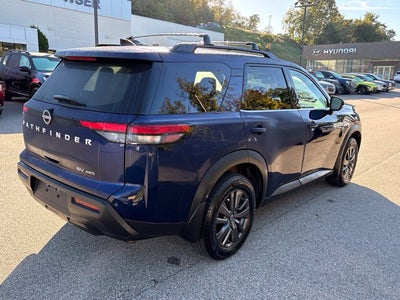 2022 Nissan Pathfinder SV 4WD