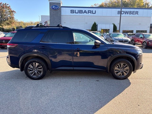2022 Nissan Pathfinder SV 4WD