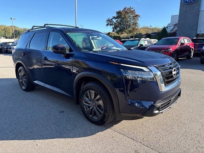 2022 Nissan Pathfinder SV 4WD