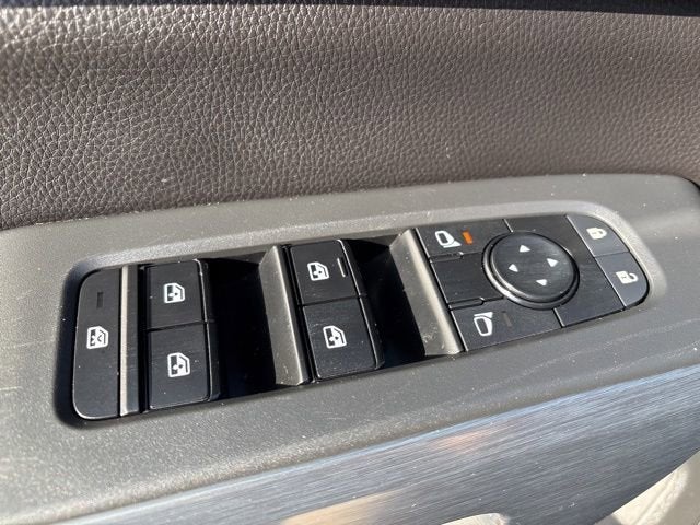 2023 Nissan Pathfinder Rock Creek 4WD