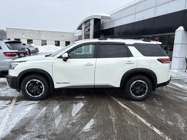 2023 Nissan Pathfinder Rock Creek 4WD