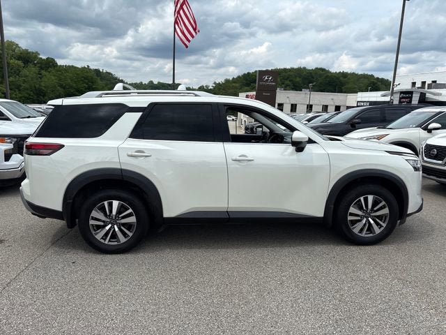 2023 Nissan Pathfinder SL - Photo 6