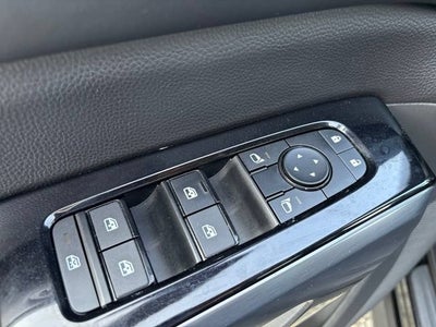2024 Nissan Pathfinder SL 4WD