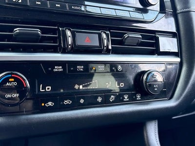 2024 Nissan Pathfinder SL 4WD