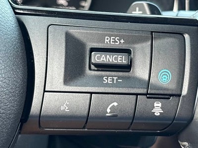 2024 Nissan Pathfinder SL 4WD