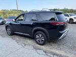 2024 Nissan Pathfinder SL 4WD