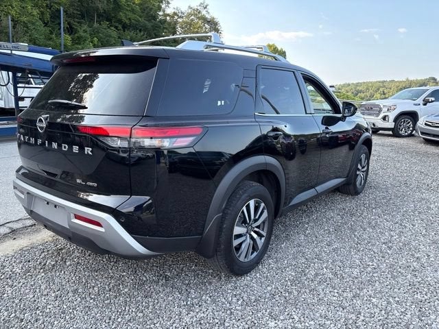 2024 Nissan Pathfinder SL 4WD