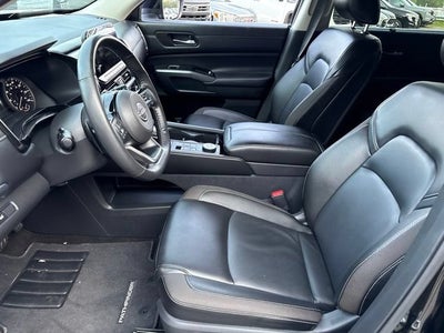 2024 Nissan Pathfinder SL 4WD