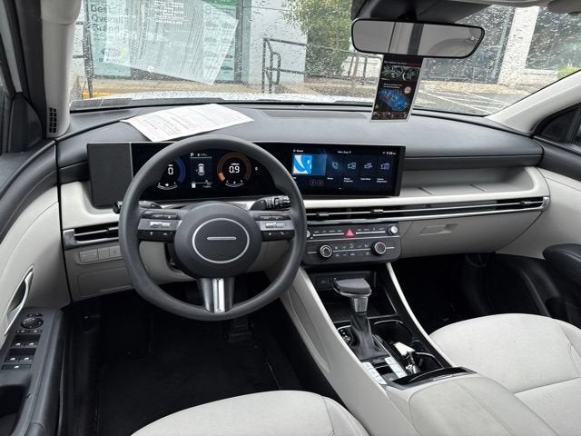 2025 Hyundai Tucson SE
