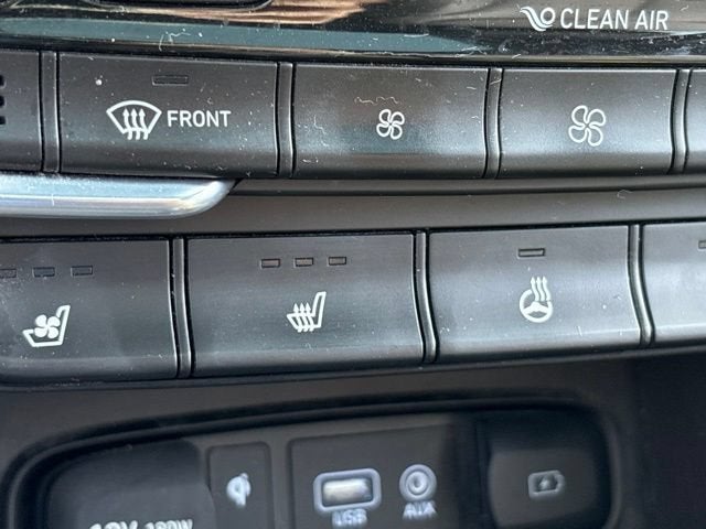 2020 Hyundai Santa Fe Limited 2.0T