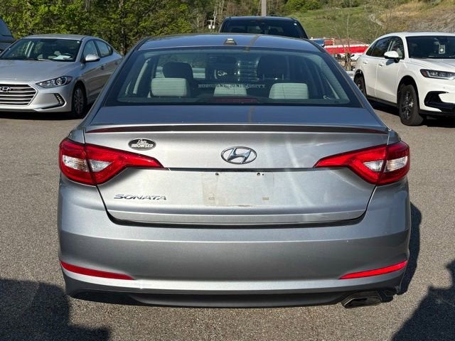 2015 Hyundai Sonata 2.4L SE
