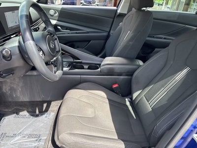 2023 Hyundai Elantra SEL