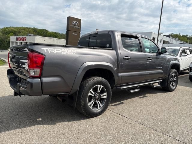 2017 Toyota Tacoma SR5
