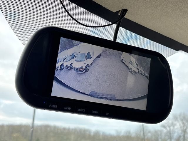 2026 GMC Savana Cutaway 3500 1WT