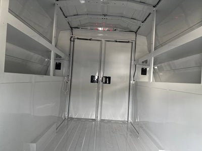 2025 GMC Savana Cutaway 3500 1WT