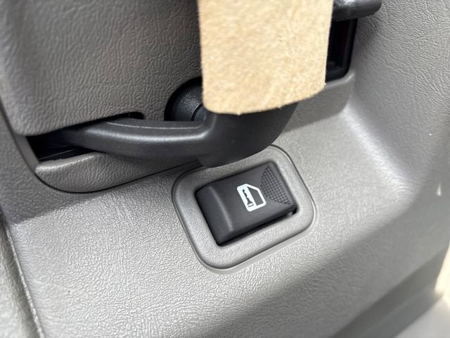 2025 GMC Savana Cutaway 3500 1WT