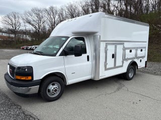 2026 GMC Savana Cutaway 3500 1WT