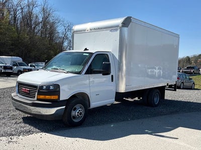 2026 GMC Savana Cutaway 3500 1WT